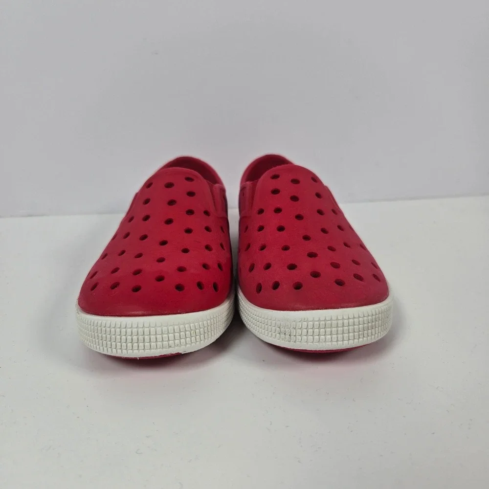 Old Navy Slip On Water‎ Shoes Kids 9 Red Perforated EVA Summer Beach Sneakers